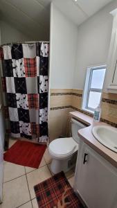 Hangout at Sherkston Shores Resort by Lake Erie Beaches