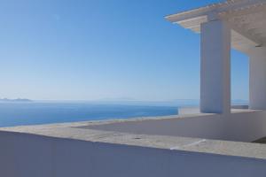 Astarte Luxury Apartments