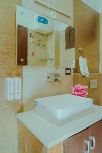 Happy Feet Homestay 3BHK Open Terrace By Arony Hospitality
