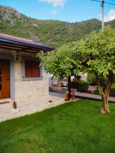 Small Stone Cottage