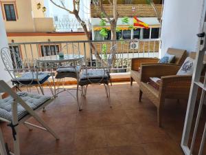 Frontbeach apartment in los Boliches