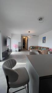 Pearl of Mykonos