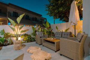 Elysian Luxury Suites in Chania