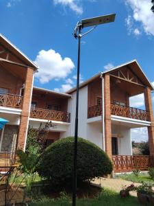 Akalana House