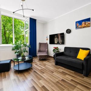JM 2 Apartment 3 Min Walk from Main Station & Old Town - Free Parking