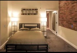 Beautiful Downtown Loft