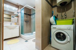 Przno Sea & Pool View Apartment