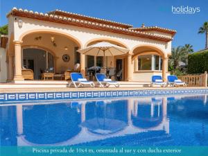 Villa Gredos by HMR Holidays