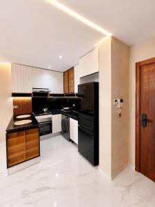 Sea View Marina 1BR Parking & Wi-fi SelfCheck