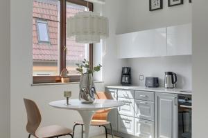 Oslo Family House z balkonem w spokojnej okolicy by Lion Apartments Sopot