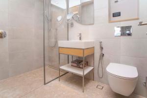 Porto Montenegro Boka Thea 404 - Sea view