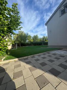 Apartment Cherry Garden