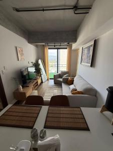 Modern apartment in the heart of Zone 4
