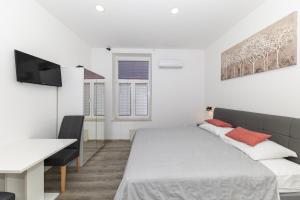 The Urban Nest by Belmont Realty