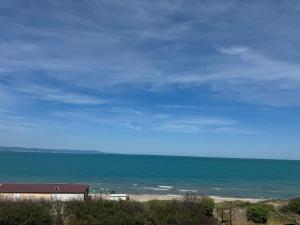 Infinity Sea View Studio