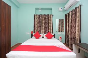 OYO 17276 The Maple Tree Hotels