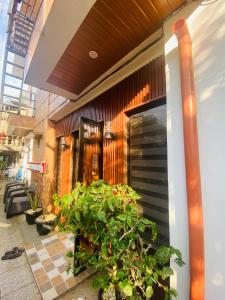 Raje Residence