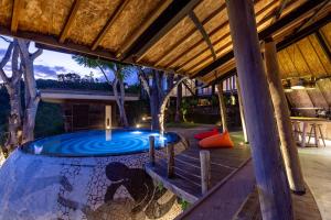 Bong Lux Hostel Nusa Lembongan