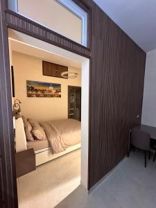 Dolce Casa Romana B Elegant Suite