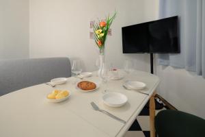 CLOVER NEST 5 minutes from Konkuk University Station 1st floor