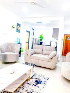 Coral Sands Luxury Apartments F42 E22