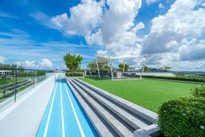 Laguna Sky Park Golf ViewCondo Near Bangtao Beach