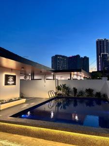 Melodies Villa 19Pax Karaoke Pool JB town 5MIN KSL
