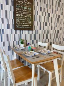 Atlantis B27-1BR 6pax by Joomstay Homestay