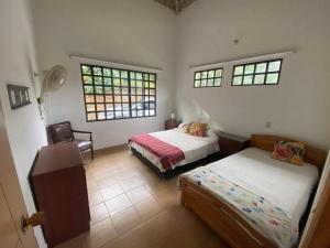 Esenza Pool nature and family stay