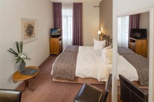 Hotels Hotel de l'Horloge : Chambre Tradition - 1 ou 2 Personnes