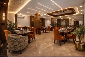 HOTEL VISHAL RESIDENCY NEAR IGI DELHI AIRPORT with FREE AIRPORT DROP