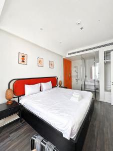 Sunset hill Apartment with fireworks view, CAU HON 2Br