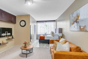 10Min from Sandton and Rosebank