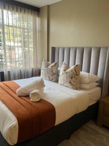 10Min from Sandton and Rosebank