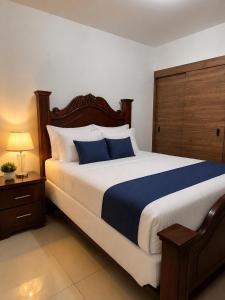 Modern Cozy 2 bedrooms Apartment with Stylish Patio