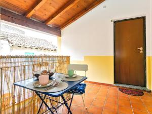 Industrial Nest 8km from Lake Como & Ski Wifi