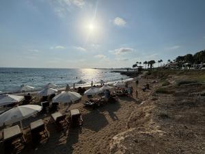 Germaines Place 2BR, Paphos, Walk to Faros Beach