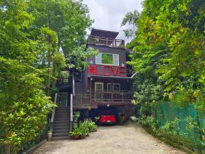 Beauty House