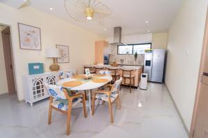 Ocho Rios - Coco Nest JA Modern 2BR Condo