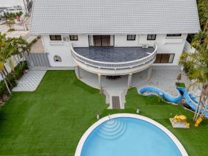Spash Grand Aqua Pool Villa-Pattayas Greatest Swimming Pool Villa