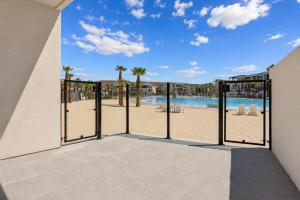 Barefoot Beach House C condo