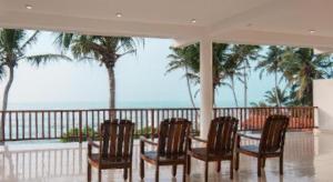 Savenrose Beach Villa