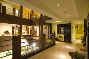 Hotel Salon Fora & Cafe
