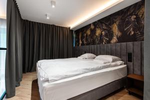 Amber Elite Apartments