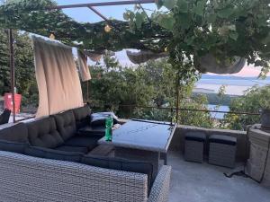 Authentic Heritage House with Panoramic Sea View