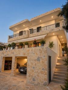 Bello Suites