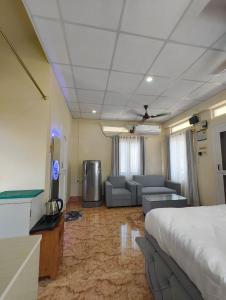 Happy Nest Homestay