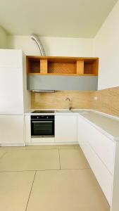 Luxury 2BR Apartment at Green Coast 104D