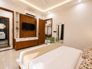 Stay Blessed Valley View 3 BHK Luxury Villa Kotabagh Jim Corbett - Near Sitabani Gate