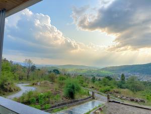 Stay Blessed Valley View 3 BHK Luxury Villa Kotabagh Jim Corbett - Near Sitabani Gate